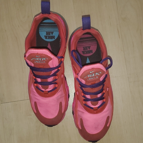 Nike Air Max 270 React - Picture 10 of 14